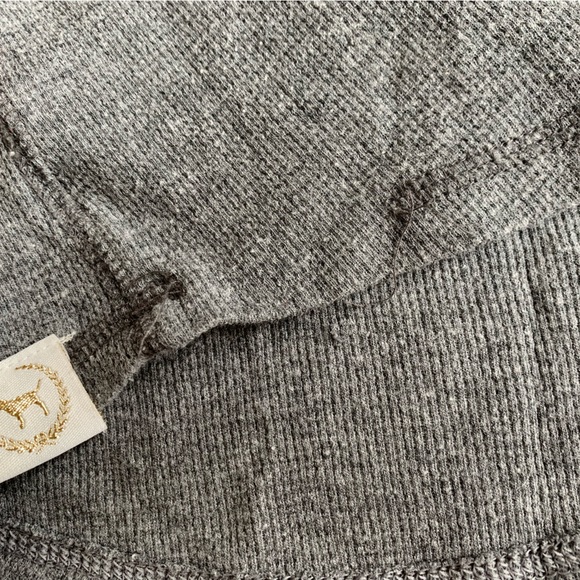 Victoria’s Secret PINK UCF grey light waffle thermal long-sleeve shirt SZ. SMALL - Picture 8 of 8